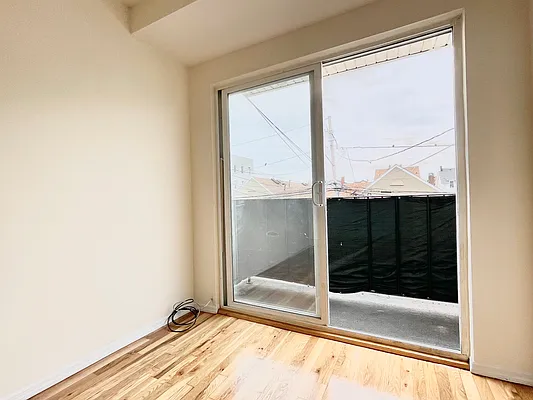 Rented by Tungsten Properties | media 25