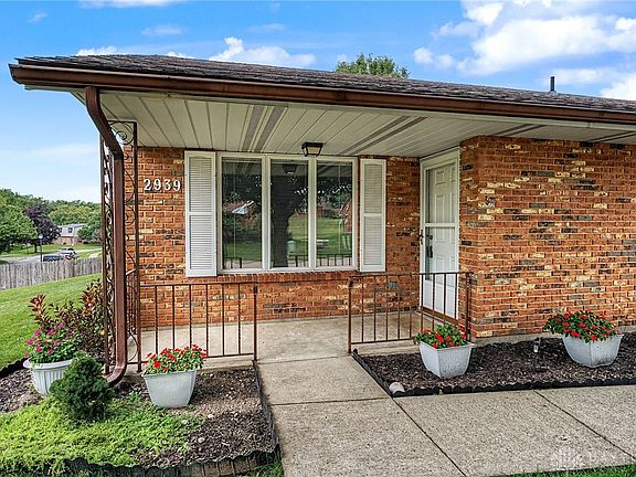 4th image of 2939 Avery Cir