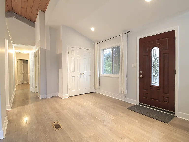 12712 Torrington St — Photo 16