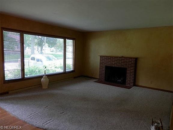 2nd image of 1792 Oakdale Dr NW