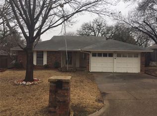734 Somerset Ct, Mansfield, TX 76063