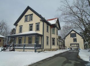 47 Railroad St, Clinton, ME 04927