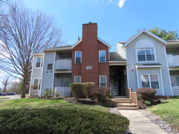 502 Diamond Dr, Newtown, PA 18940