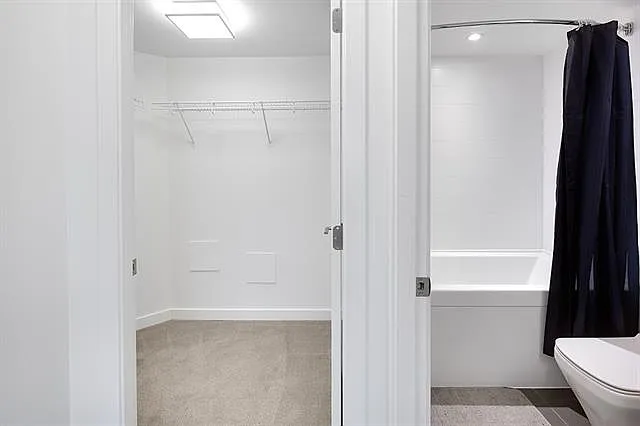 2 bed, 767 sqft, $2,700 — Photo 2