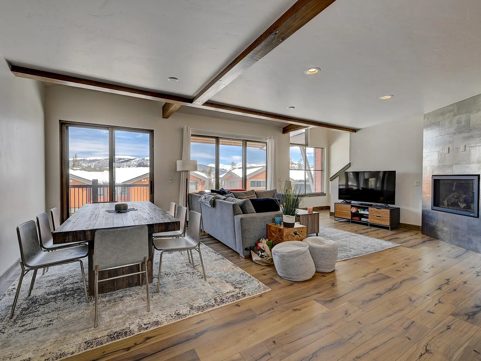 4 bed, 2448 sqft, $10,000 — Photo 4