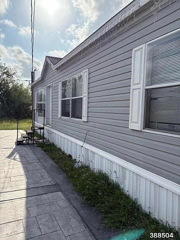 2nd image of 3314 Elijah James Ave