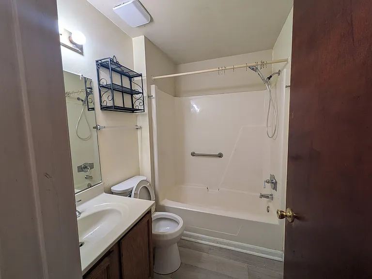 27 Valley Cir — Photo 9