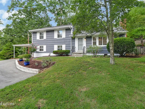 526 Delaware Ave, Oak Ridge, TN 37830