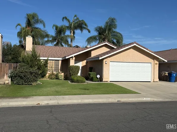 3200 Cattleman St, Bakersfield, CA 93312