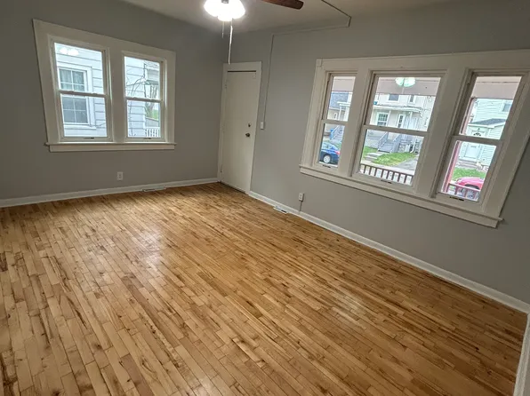 40 Moulson St, Rochester, NY 14621