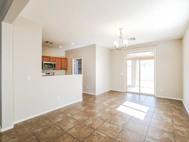 7342 W Saint Charles Ave — Photo 7