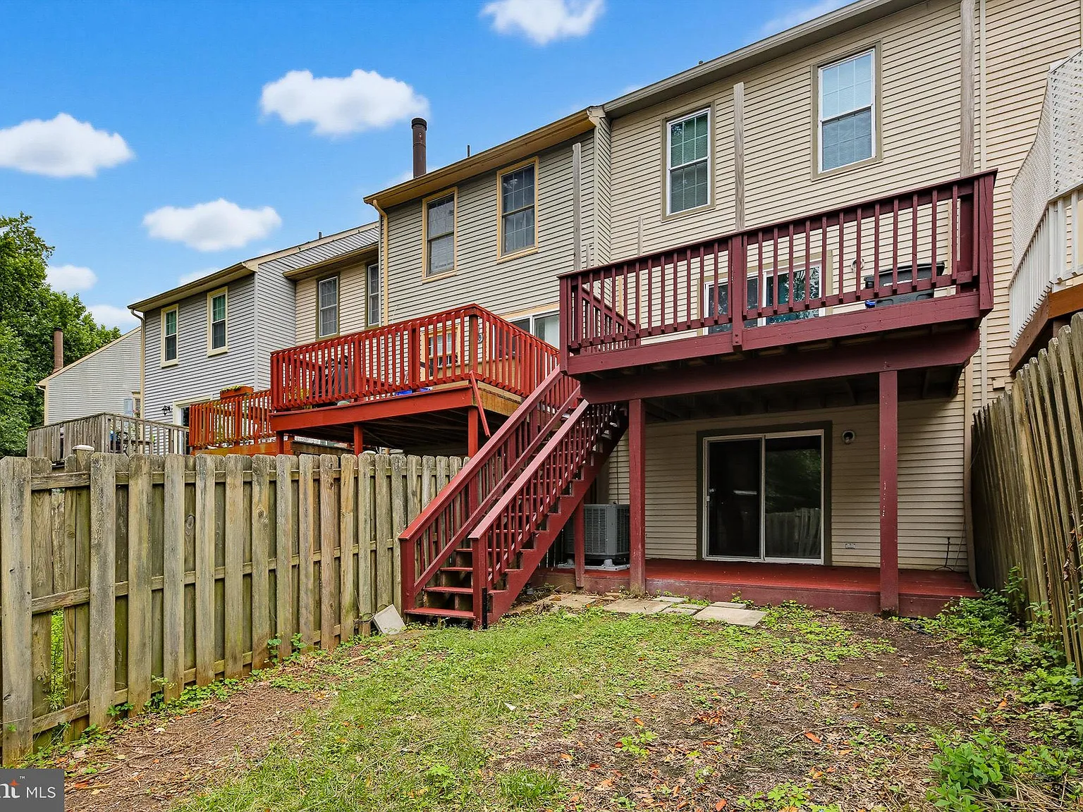 3 bed, 4.0 bath, 1850 sqft, $2,750 — Photo 3