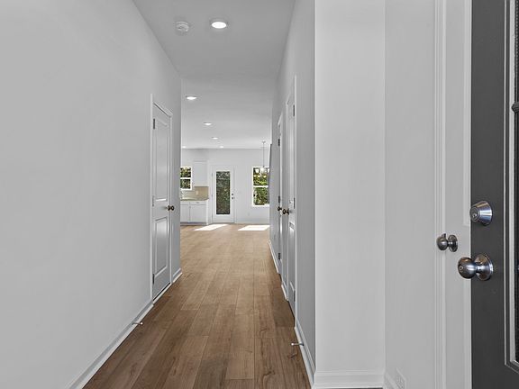 5th image of 133 Ironhorse Way Lot 82