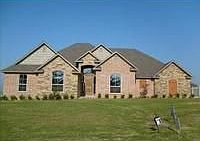 1st image of 2315 Maggie Ln