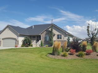 4621 E Gemmet Creek Dr, Idaho Falls, ID 83401