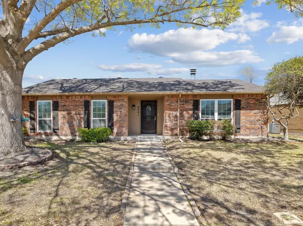8901 Westfield Dr, Rowlett, TX 75088