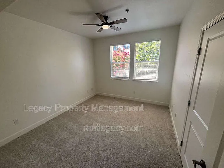 1501 Secret Ravine Pkwy #527 — Photo 12