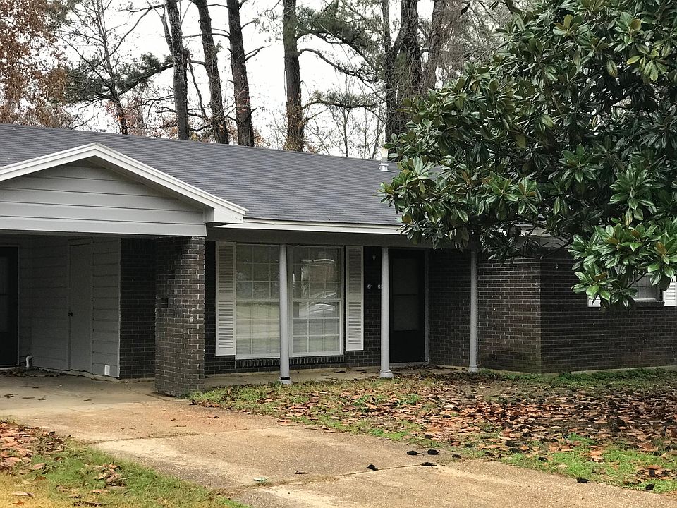 1st image of 3330 Sun Valley Ct