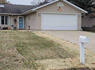 752 Todd Ave, Emmons, MN 56029