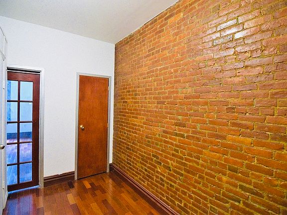 4th image of 423 E 78th St #2WW