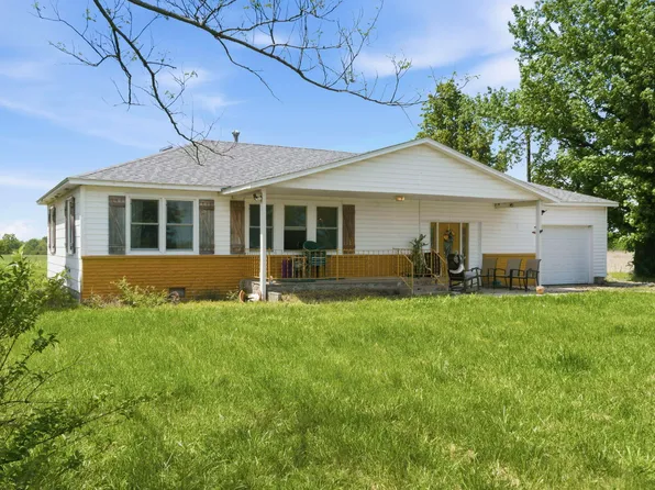 5825 Lawrence 1140, Miller, MO 65707