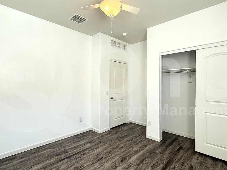 3756 N 298th Ave — Photo 18