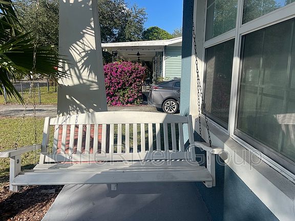 3rd image of 3207 N Highland Ave