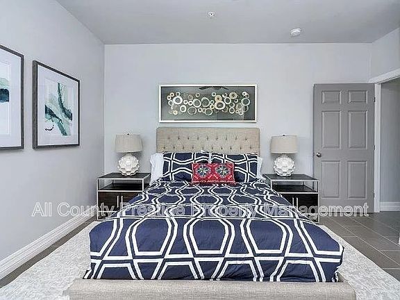 4th image of 15350 N 29th St #101