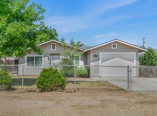 12476 W F St, Biola, CA 93606