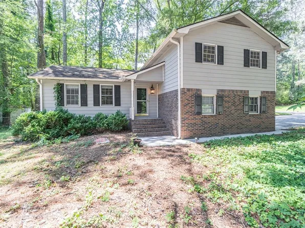 5286 Cobblestone Way NW, Lilburn, GA 30047