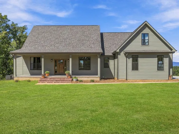 1331 Tubbs Mountain Rd, Travelers Rest, SC 29690
