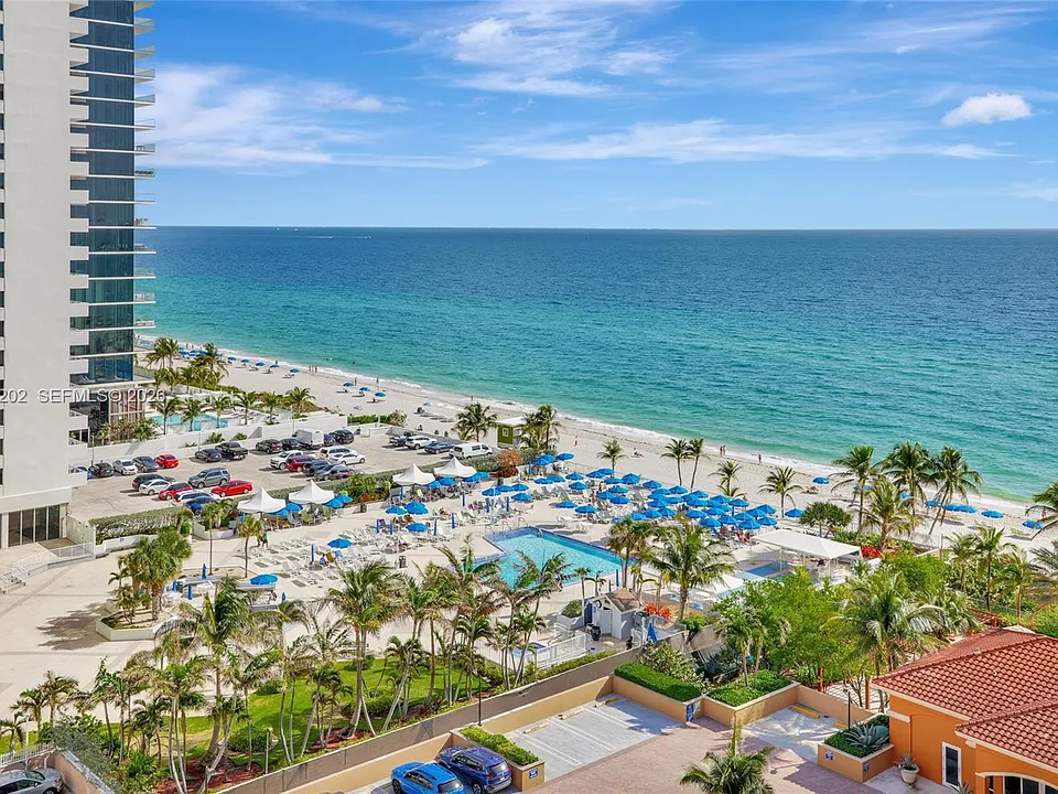 2080 S Ocean Dr #1102