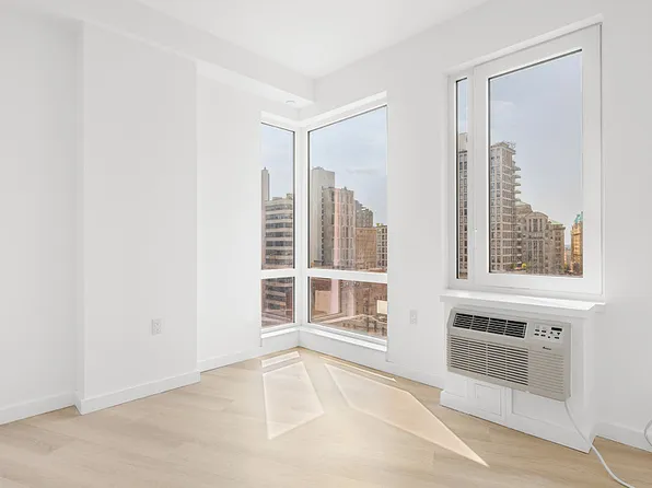 150 Lawrence Street image 9 of 29