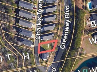 129 Charles Towne Ln, Murrells Inlet, SC 29576