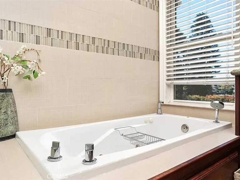 25732 Weston Dr — Photo 24