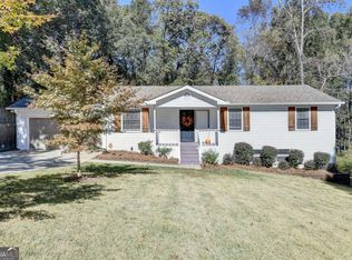 1291 Sommerset Dr, Lawrenceville, GA 30043