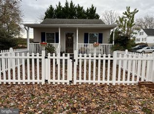 6701 University Dr, Middle River, MD 21220