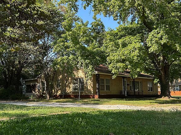 SE corner view of the home