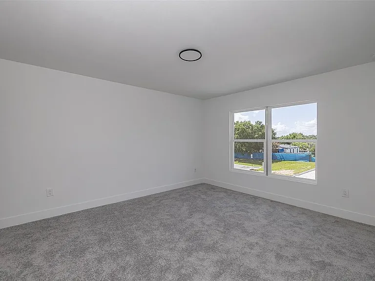 2057 Barroso St — Photo 8