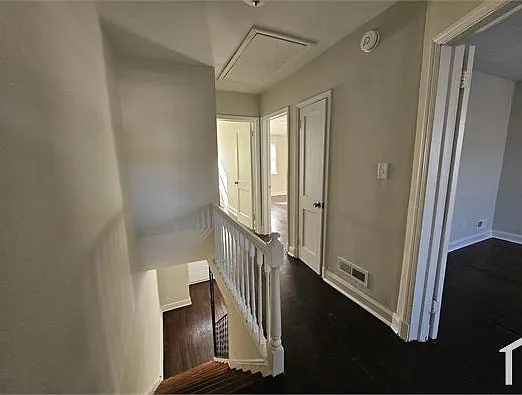 828 Arncliffe Rd — Photo 15