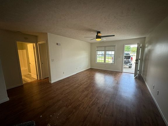 2nd image of 181 Wildrose Ln APT C