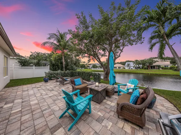 560 Anchor Pt, Delray Beach, FL 33444