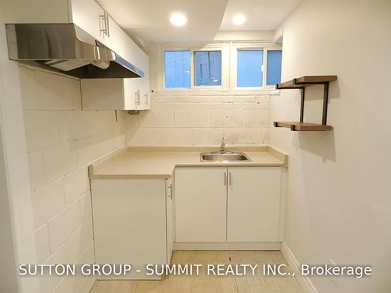 30 Rougecrest Dr #BASEMENT — Photo 6