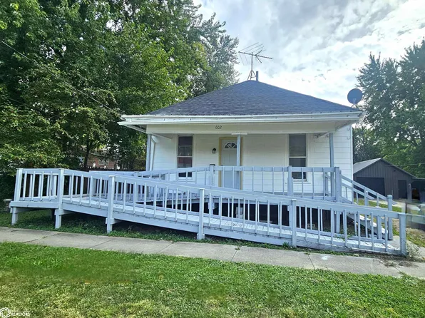 602 W Jefferson Ave, Fairfield, IA 52556