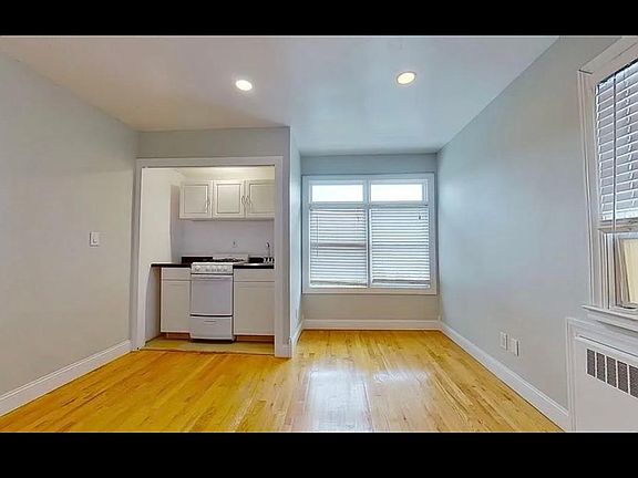 4th image of 110 Grand Ave Floor 2