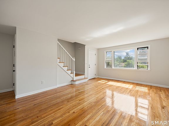 5th image of 12 Lewis Road