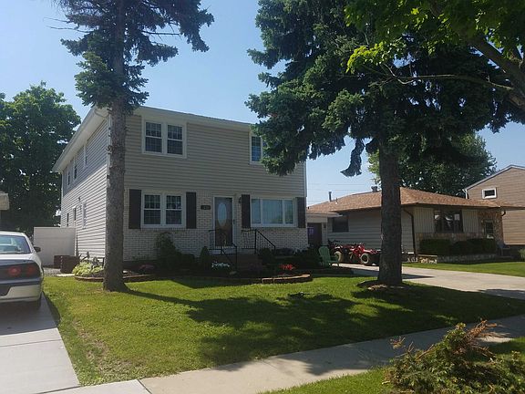 2nd image of 20 Penwood Dr