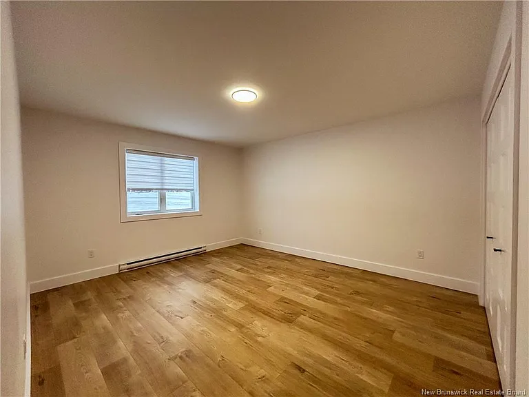 338 Chaleur St — Photo 15