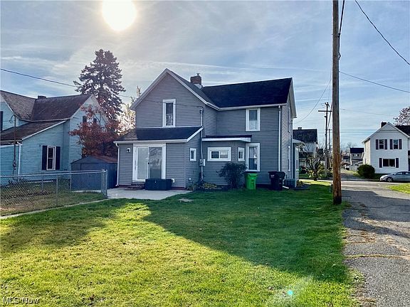 5th image of 219 W Shafer Ave