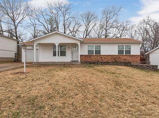 1809 Winter Hill Dr, O'Fallon, MO 63366